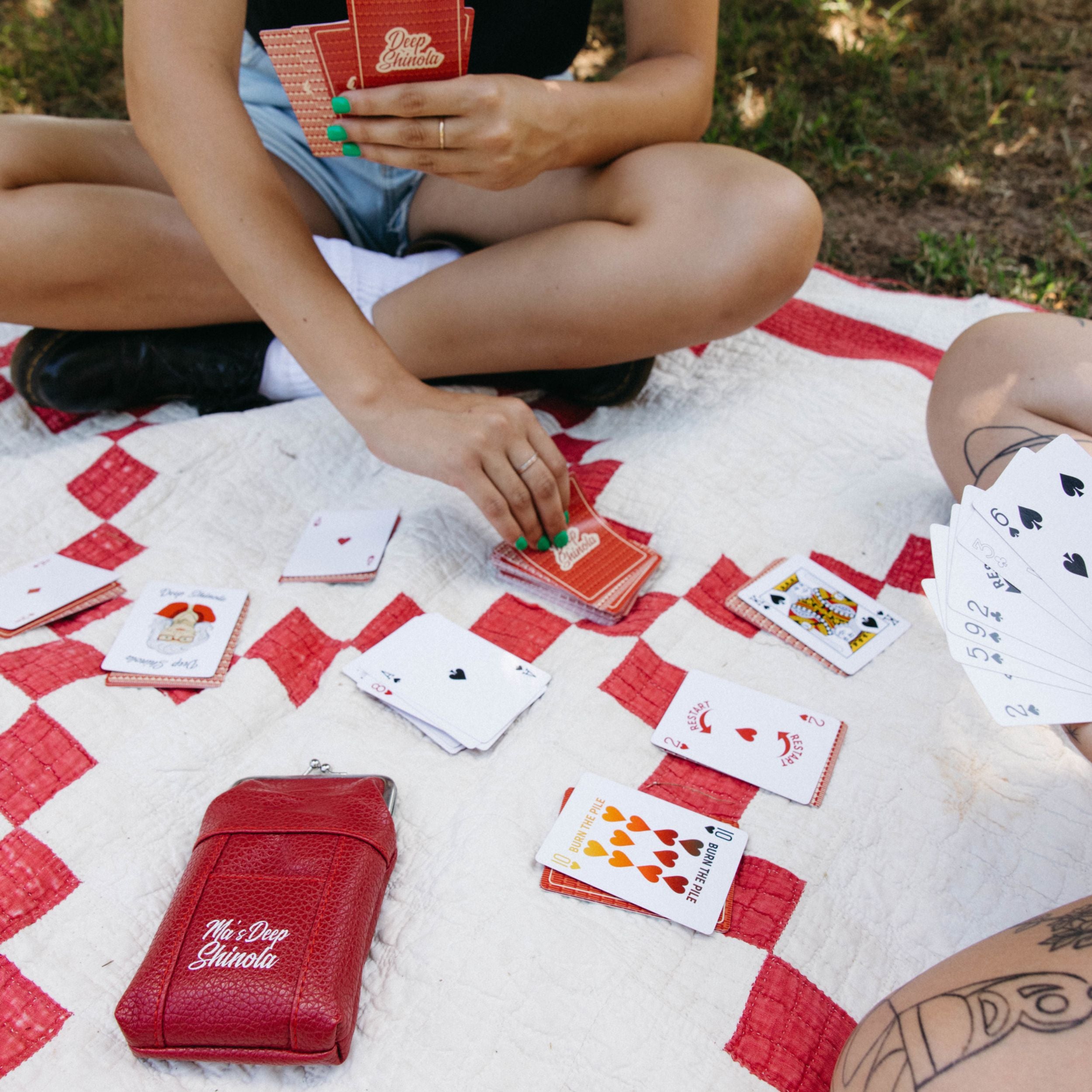 Spin Master Games, SolidRoots Ma's Deep Shinola Family Card Game, 2-5 Players, for Ages 8 & Up