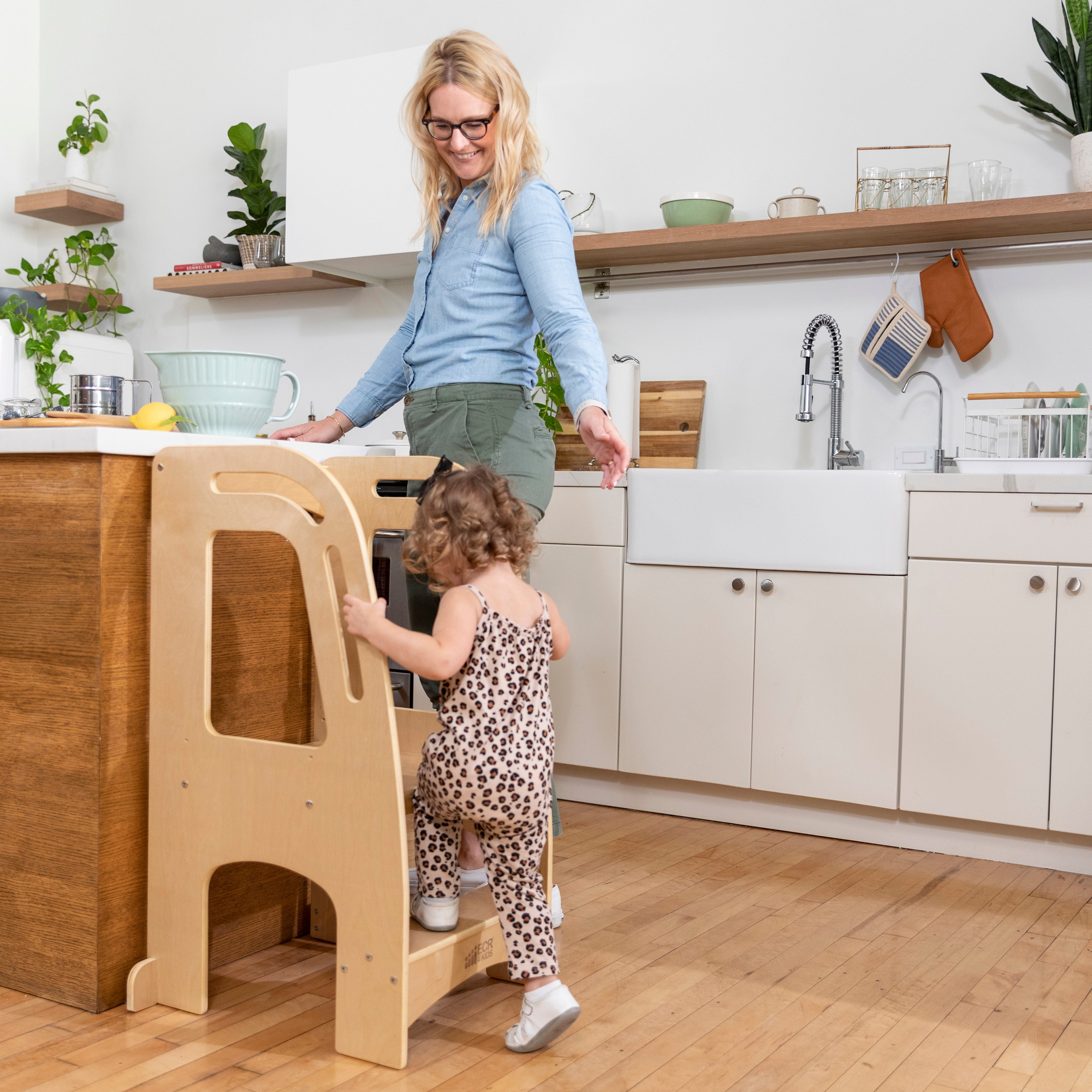 Chef's Helper Kitchen Tower - Natural