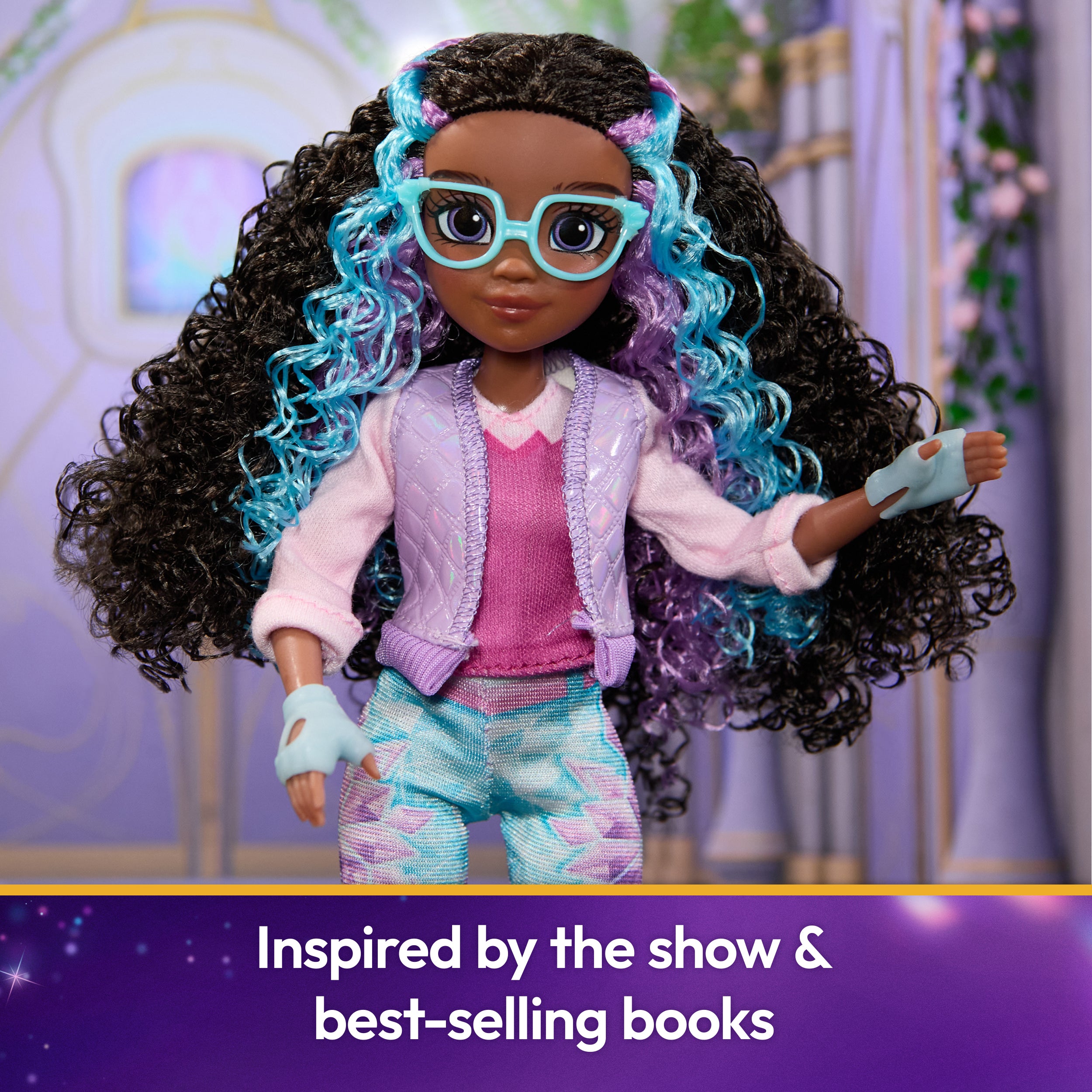 Unicorn Academy, Power of Friendship Layla with Book & 5 Fashion Accessories, 9.5”, Dolls & Unicorn Toys for Girls Ages 4 and up