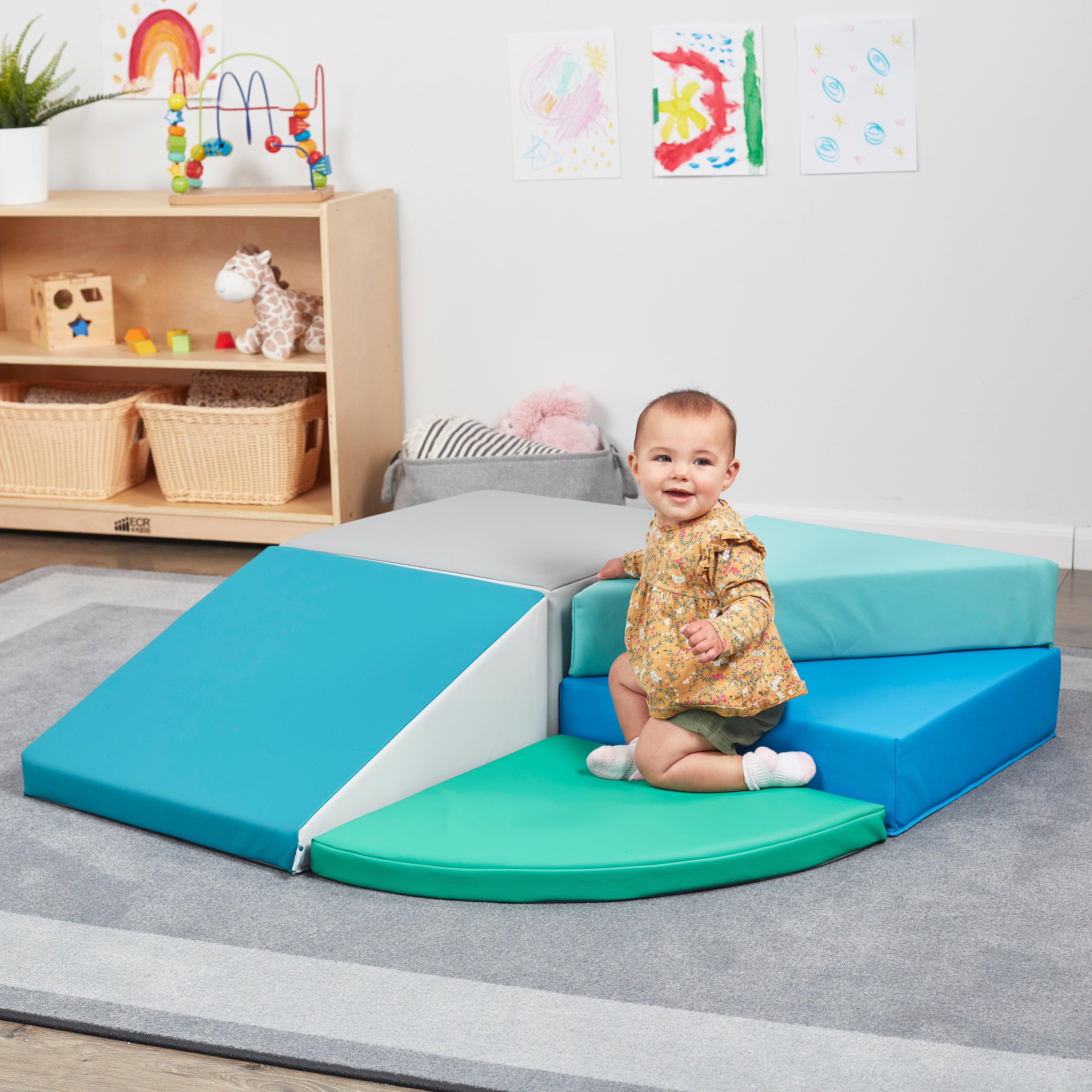 SoftZone Tiny Twisting Climber - Contemporary