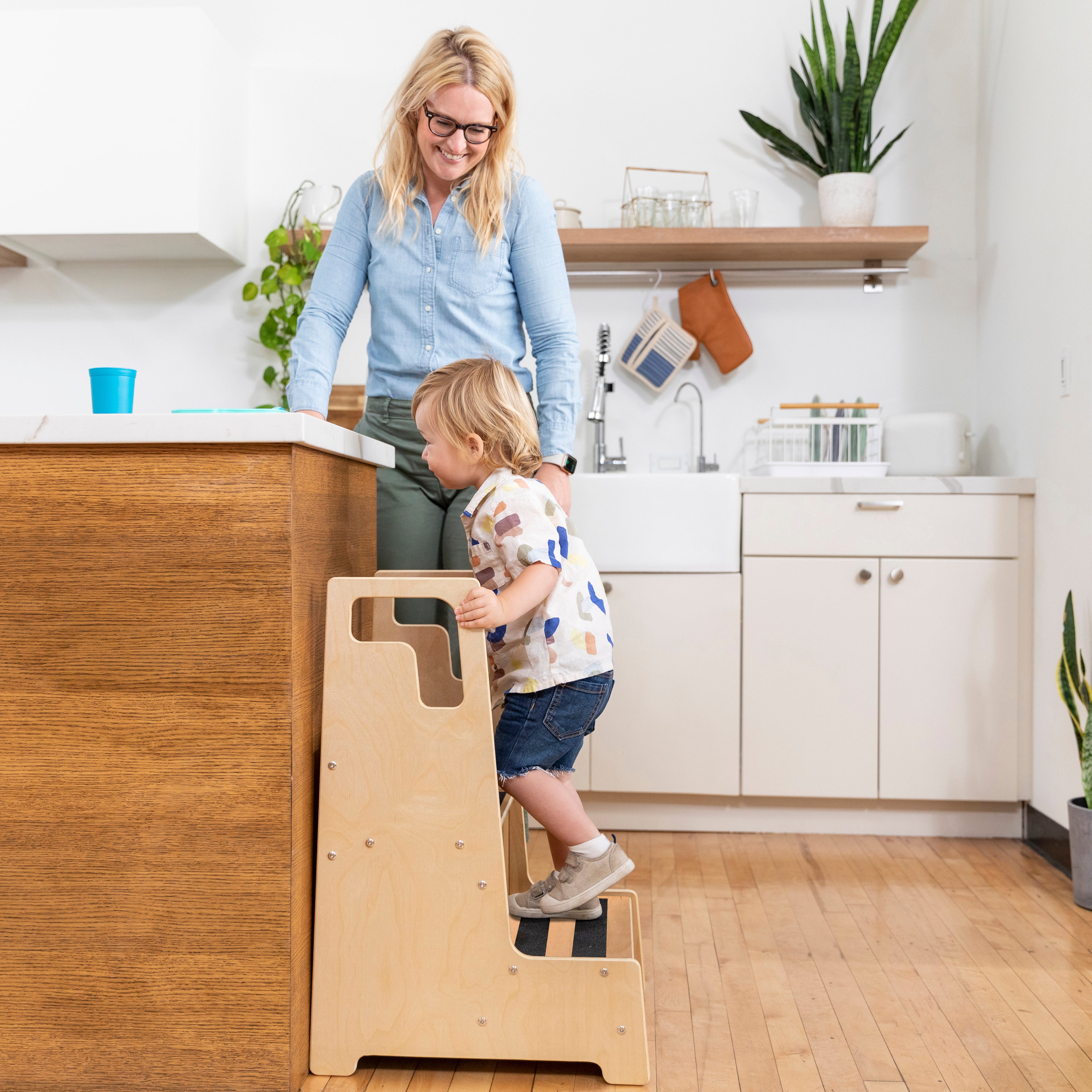 Reach-Up Step Stool - Natural