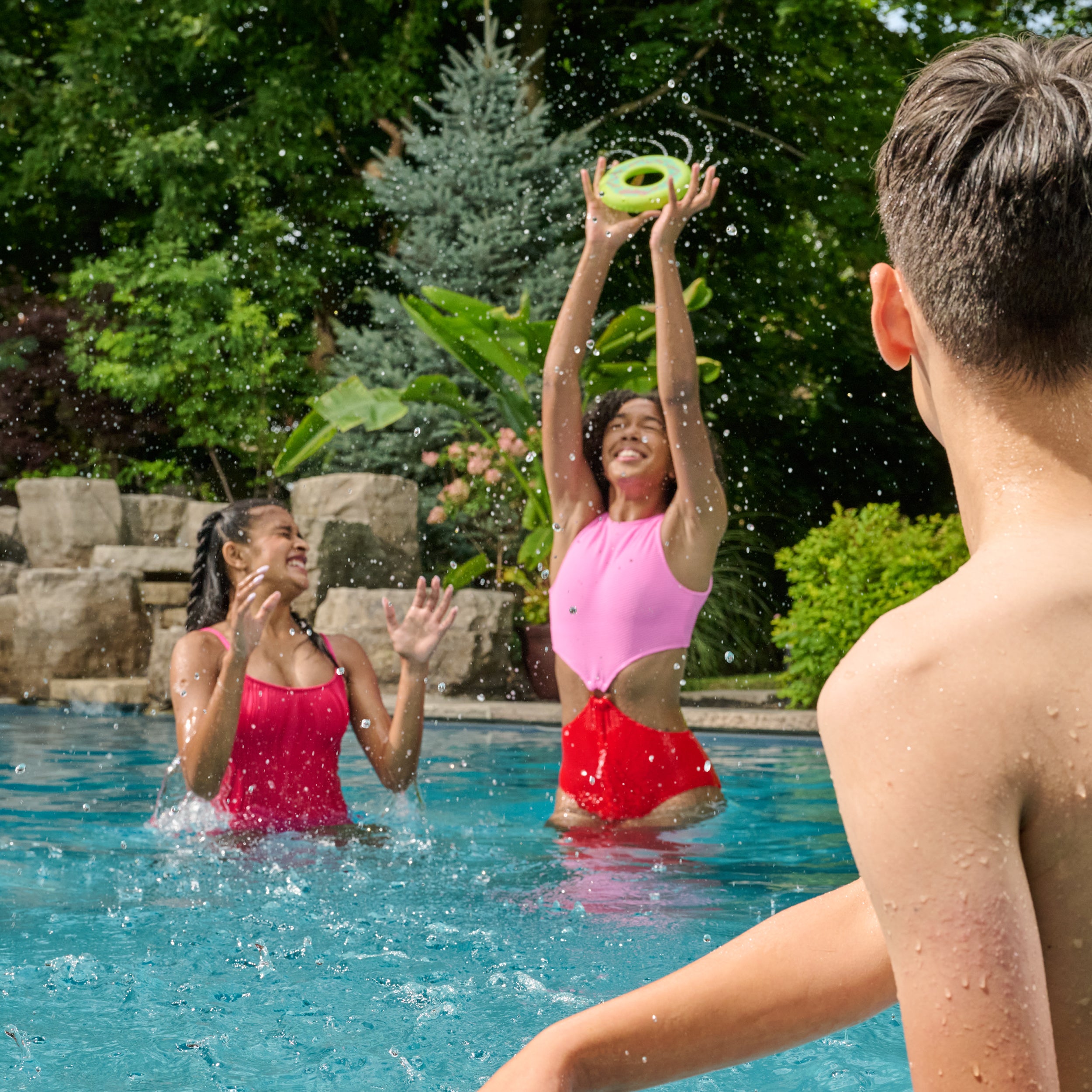 Swimways Hydro Spiral, Pool Toys for Kids and Adults, Throwing Ring for Beach, Lake and Swimming Pool, Outdoor Toys for Kids Aged 5 & Up