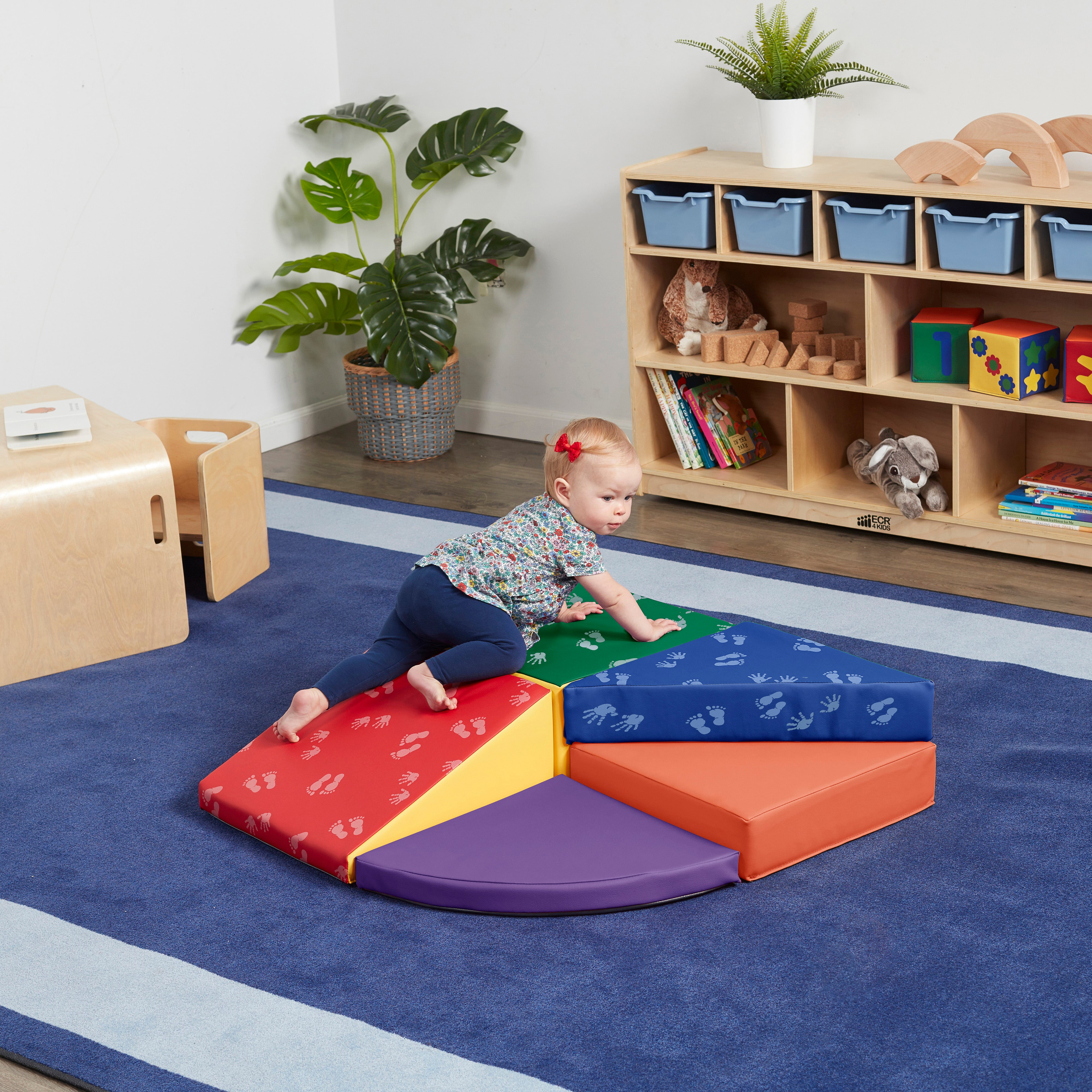 SoftZone Junior Tiny Twisting Climber - Hands and Feet