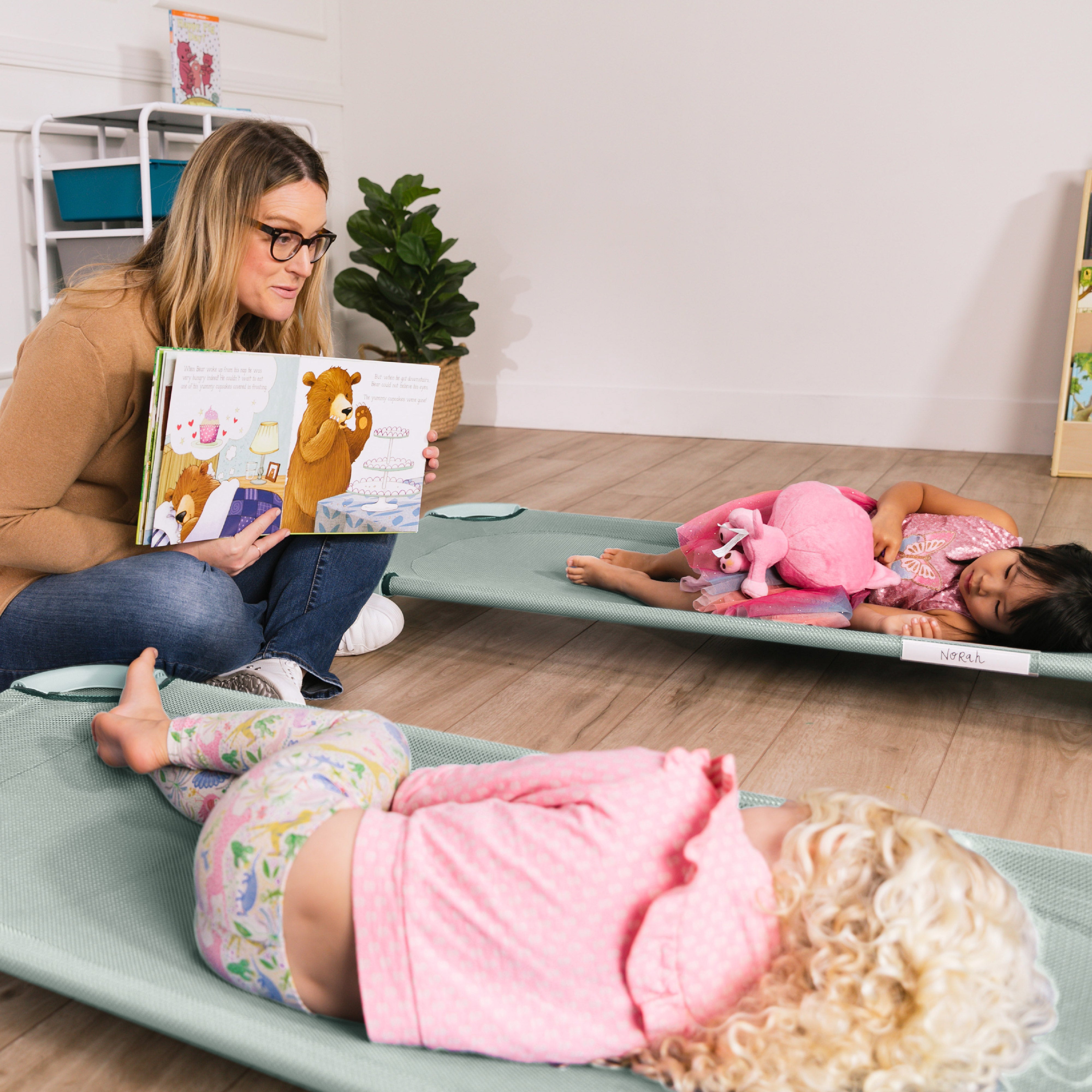 Stackable Cozy Cot with Storage 6-Pack - Sage