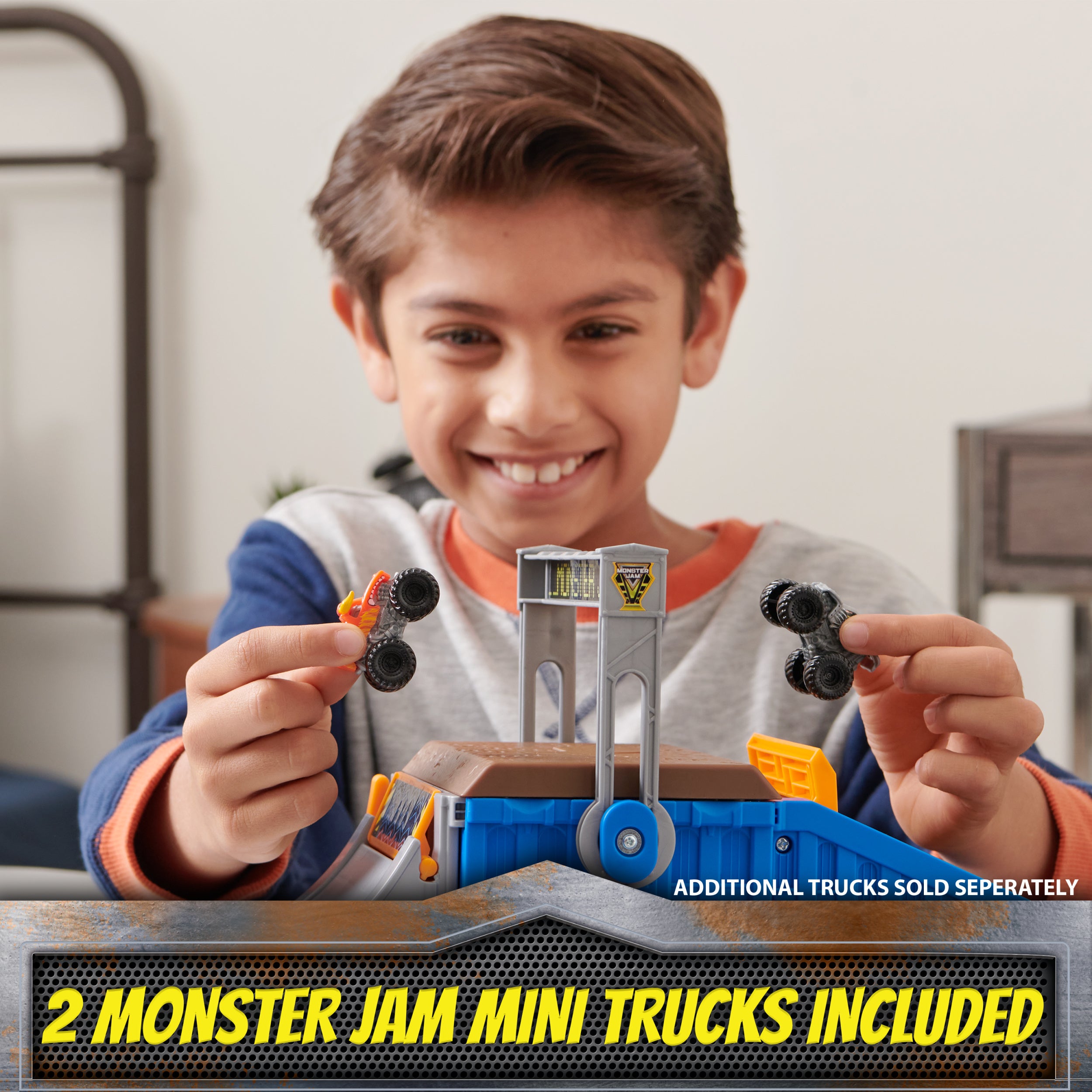 Monster Jam Mini Freestyle Flip Arena Playset and Storage with 2 Mini Monster Jam Trucks, Kids Toys for Boys and Girls Ages 3 and up