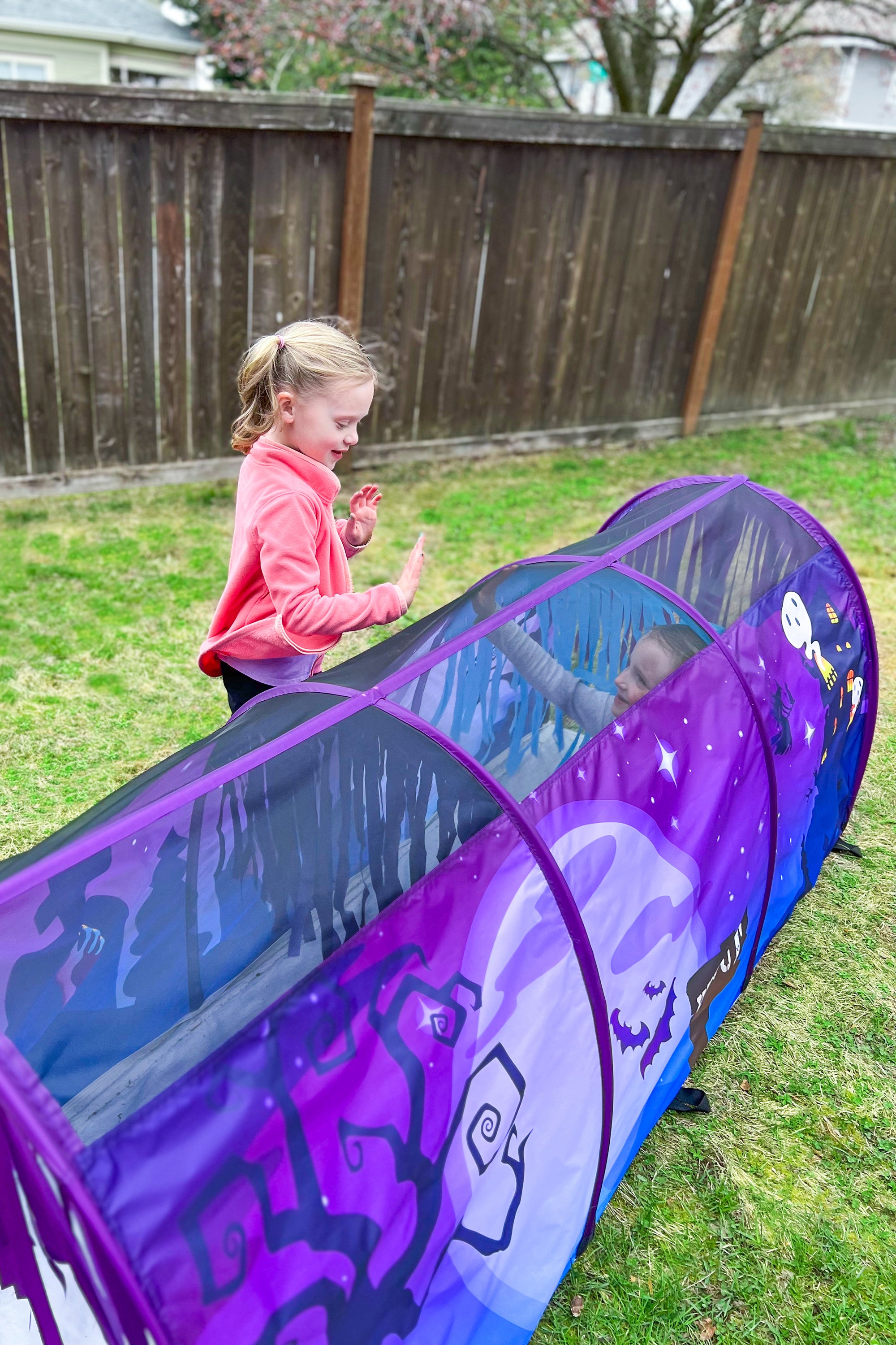 Starry Fright Play Tunnel