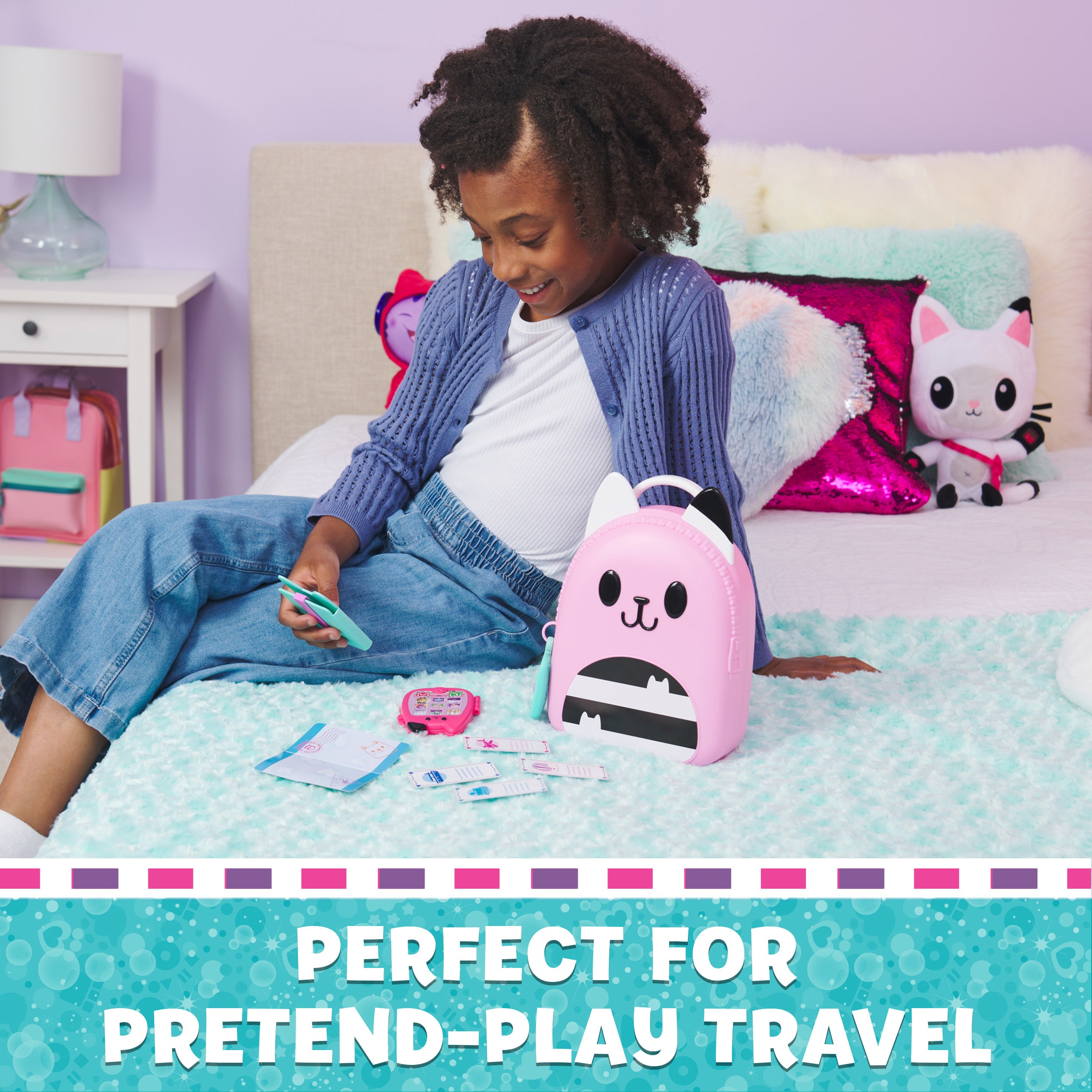 Gabby’s Dollhouse, Gabby Girl On-The-Go Travel Set, Pretend Play Travel Toys, Toy Passport, Toy Phone and Compass Charm, Kids Toys for Girls & Boys 3+