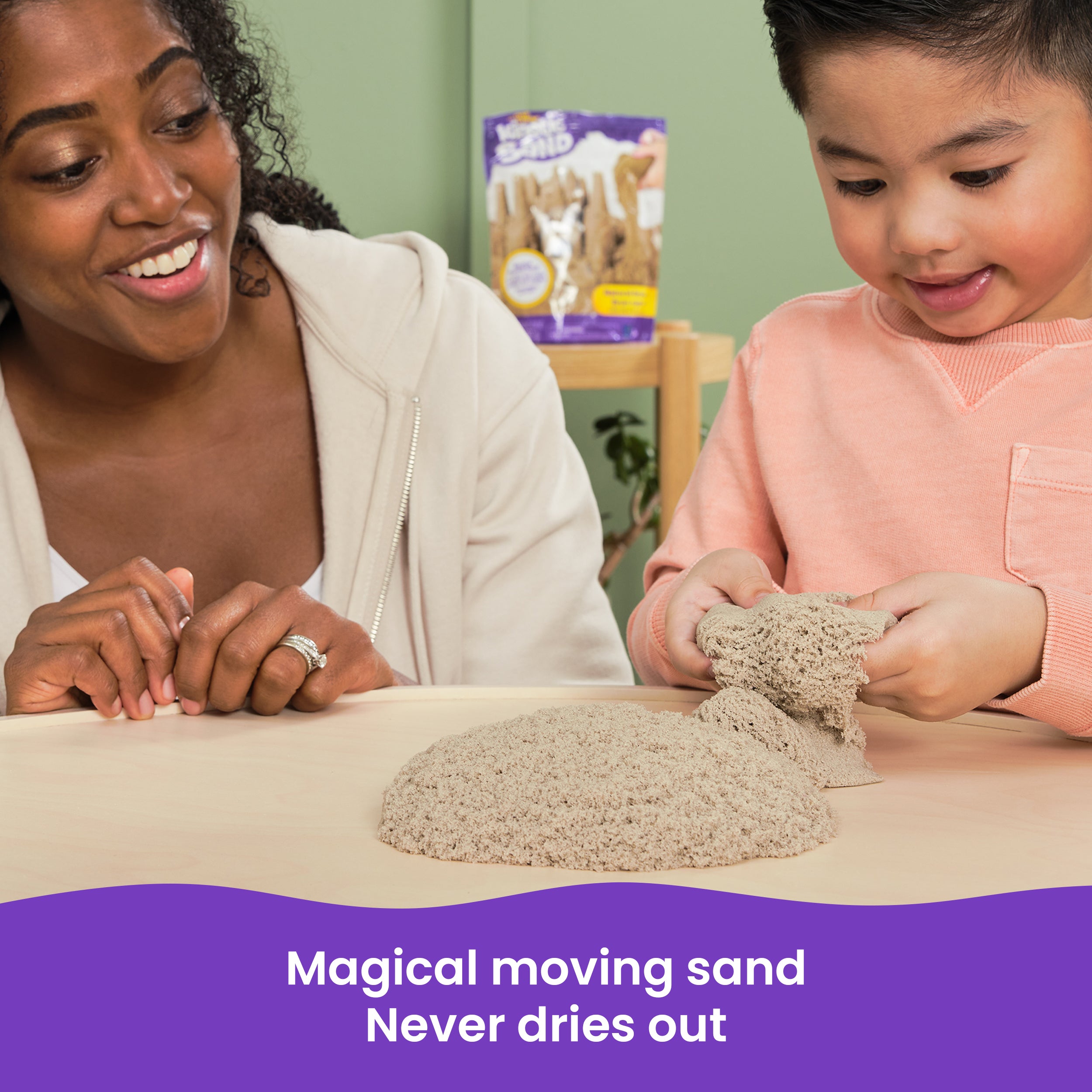 Kinetic Sand, 2lb Brown Play Sand, Moldable Sensory Toys for Kids, Resealable Bag Packaging May Vary, for Ages 3 and up