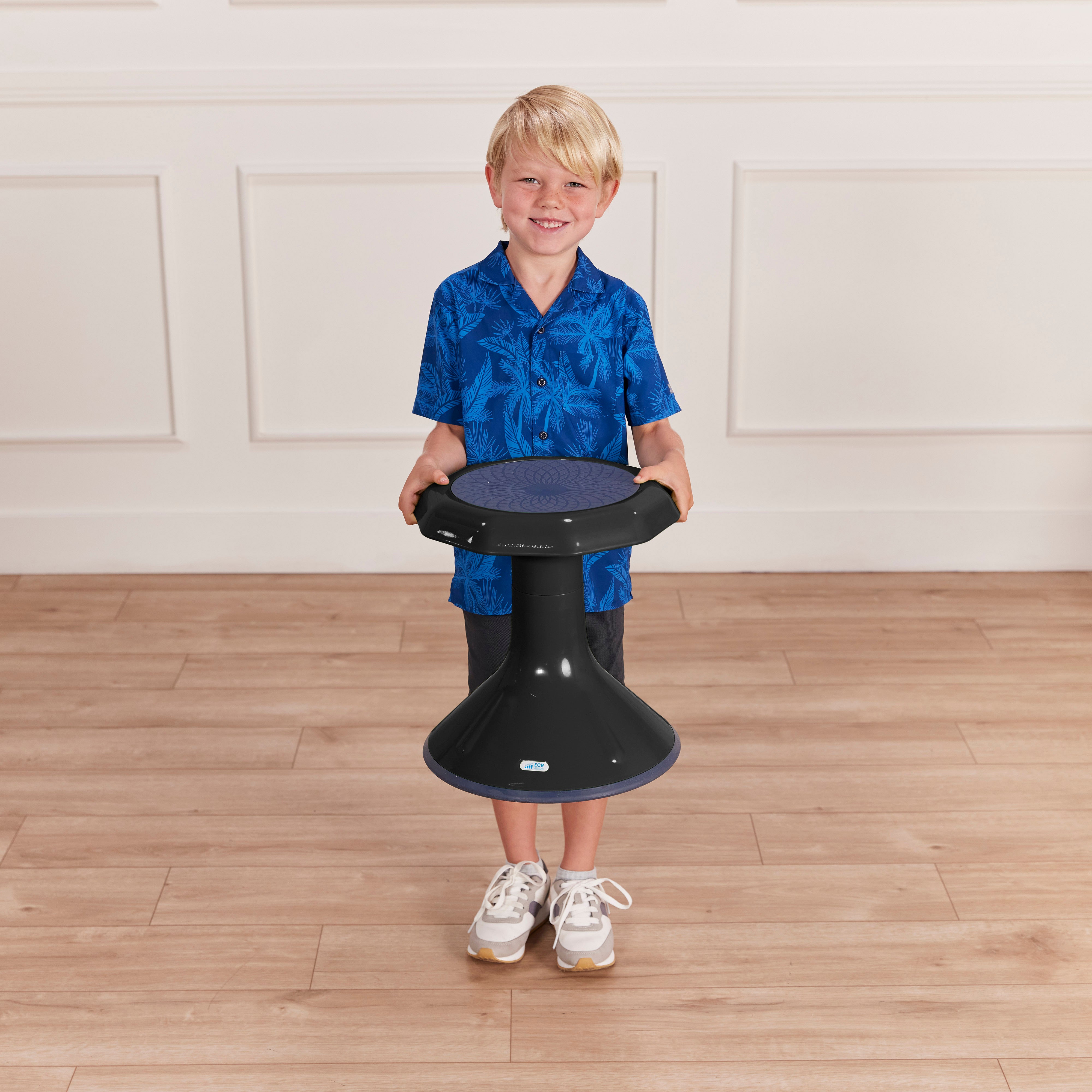 15in ACE Stool - Black