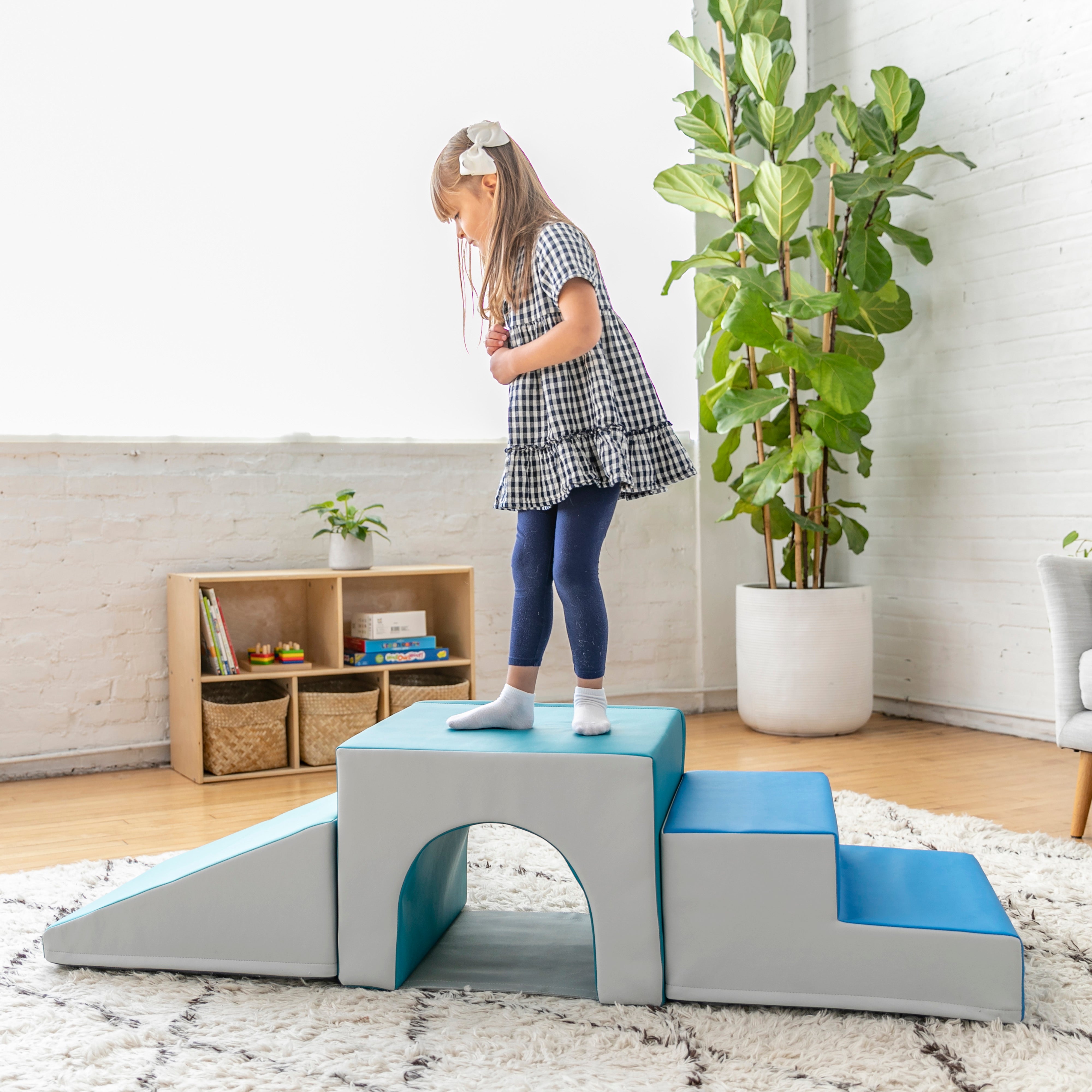 SoftZone Single Tunnel Climber - Contemporary