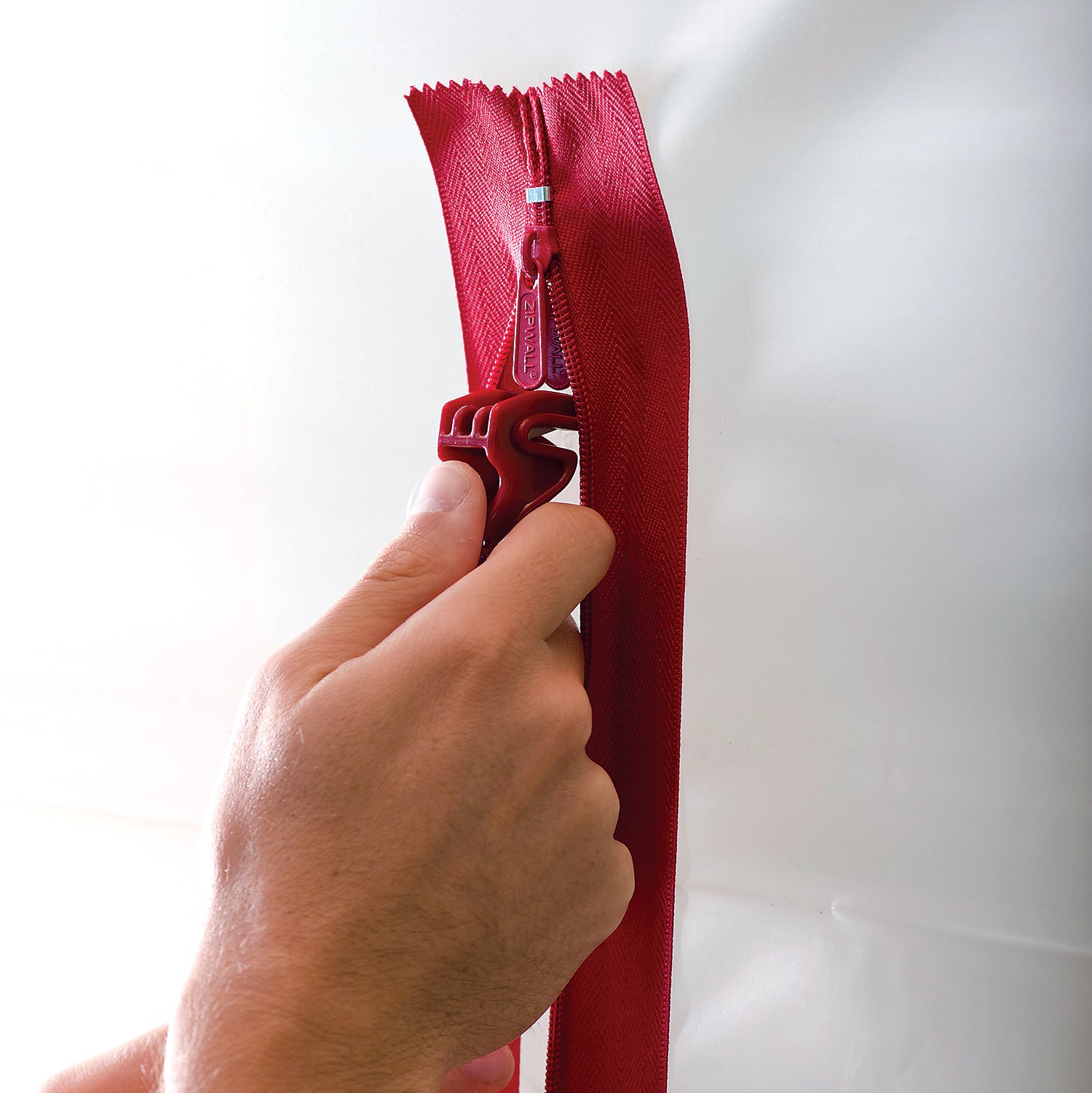 ZipWall® Heavy-Duty Zipper w/ Flap Hooks and ZipperKnife™  Sheeting Cutter (12-Pack)