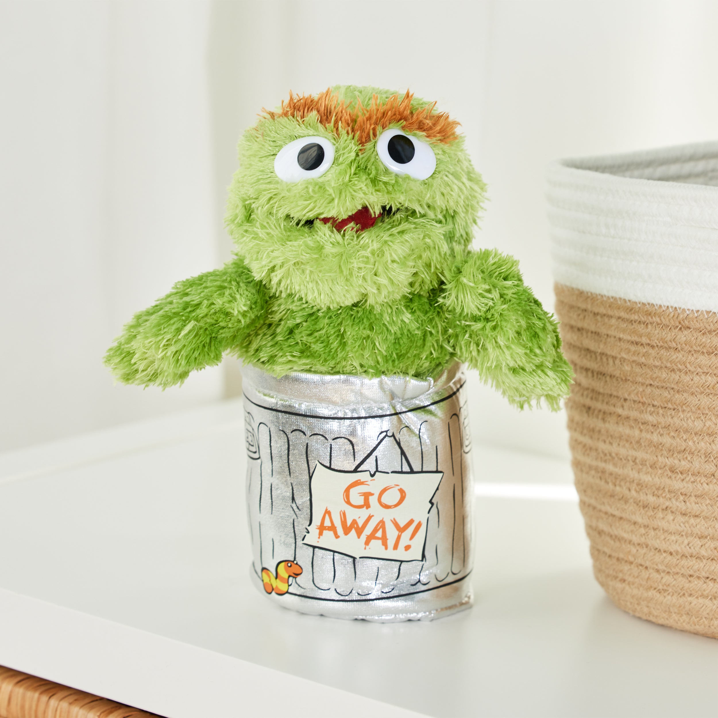 GUND Sesame Street Official Oscar the Grouch Muppet Plush, Premium Plush Toy for Ages 1 & Up, Green/Silver, 10”