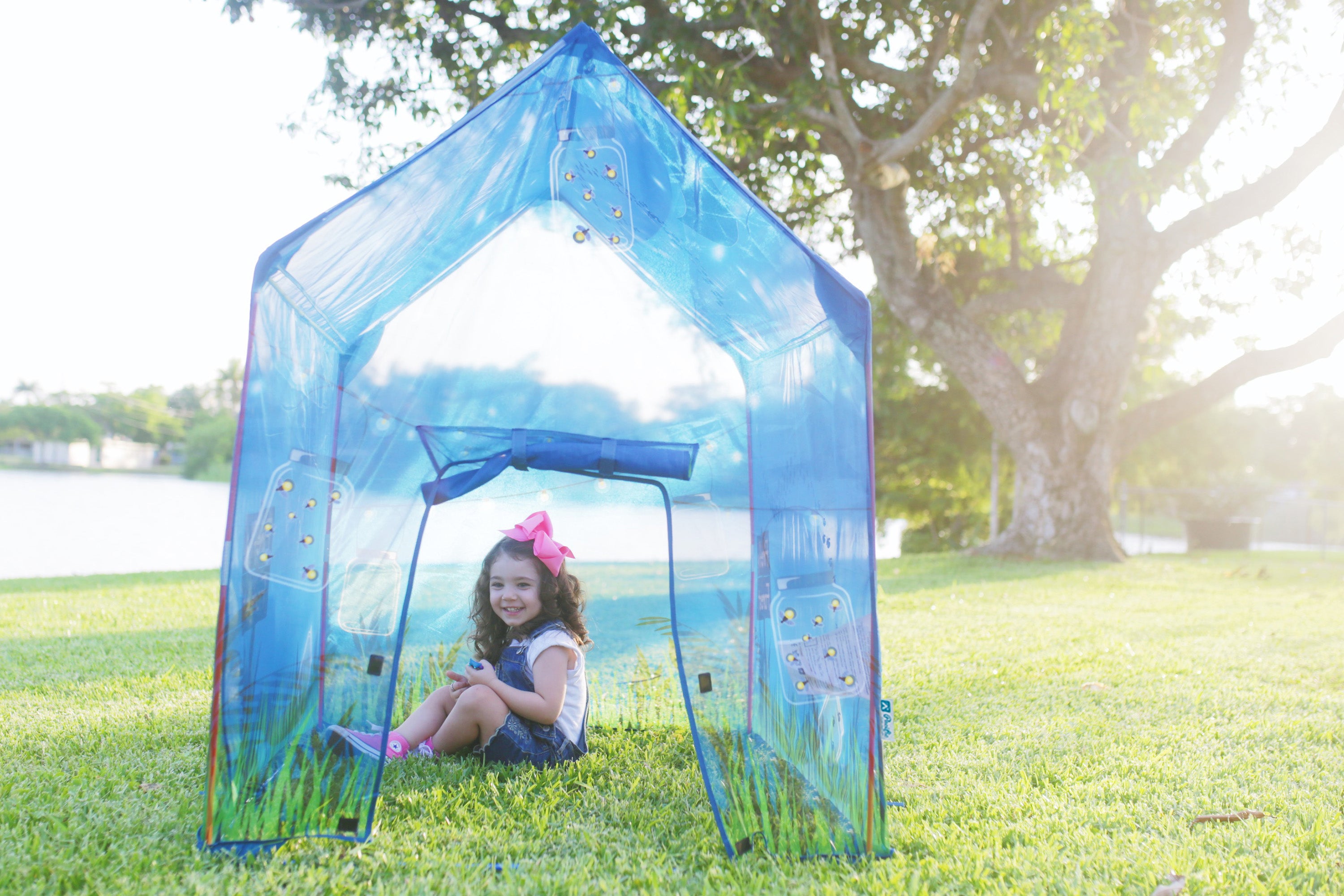 Glow N' The Dark Firefly House Tent