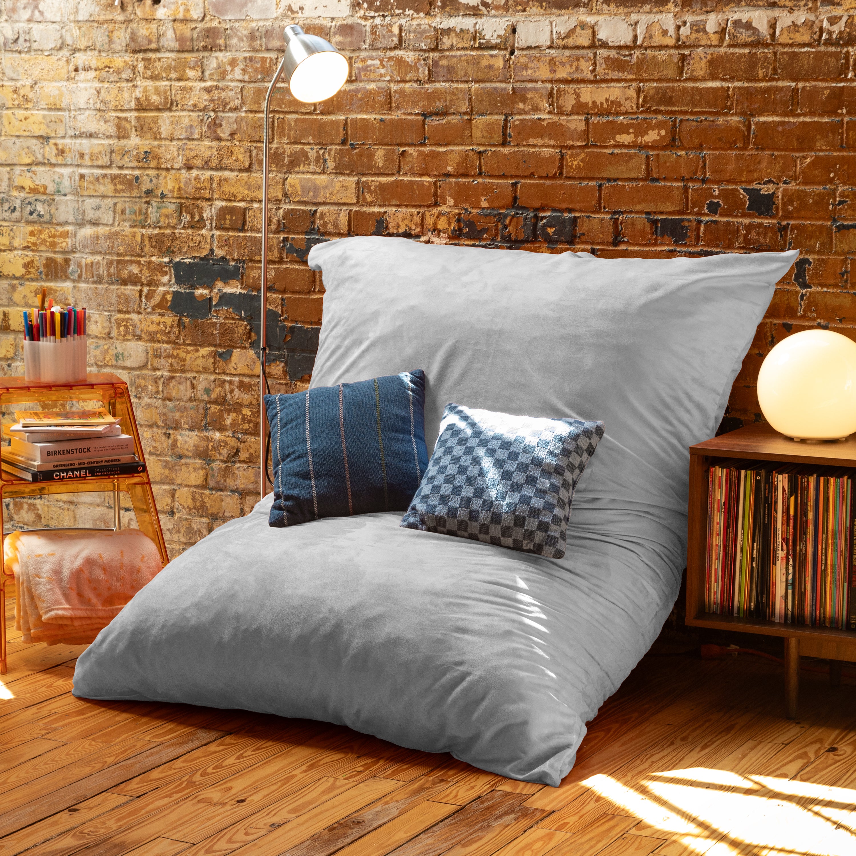Jaxx Pillow Saxx 5.5-Foot - Huge Bean Bag Floor Pillow and Lounger, Platinum