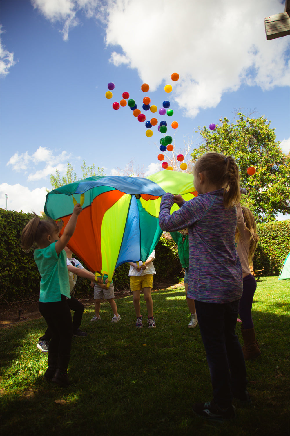 Funchute 6FT Parachute - Blue / Green / Red / Yellow