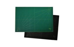 18 In. X 24 In. Self Healing Reversible Cutting Mat, Green/black