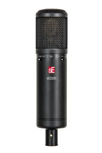 Large Diaphragm Cardioid Condenser Mic with Shock mount & Filter